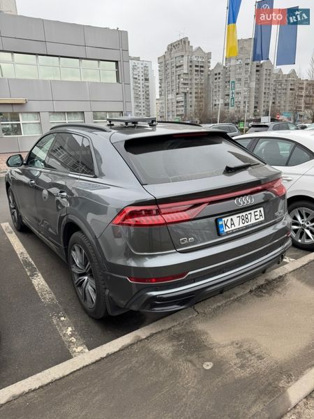 Внедорожник / Кроссовер Audi Q8 2020 в Киеве