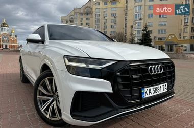 Внедорожник / Кроссовер Audi Q8 2019 в Киеве