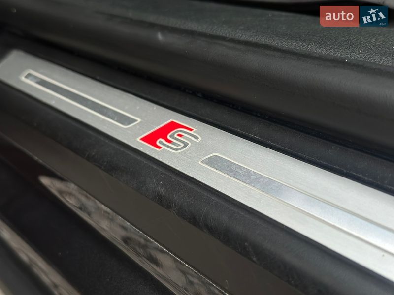 Позашляховик / Кросовер Audi Q8 2018 в Львові