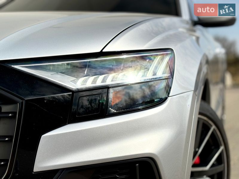 Внедорожник / Кроссовер Audi Q8 2020 в Киеве