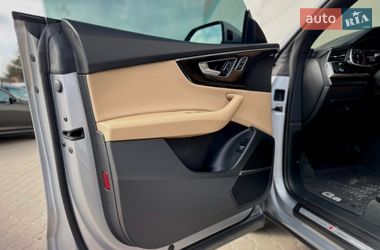 Внедорожник / Кроссовер Audi Q8 2020 в Киеве