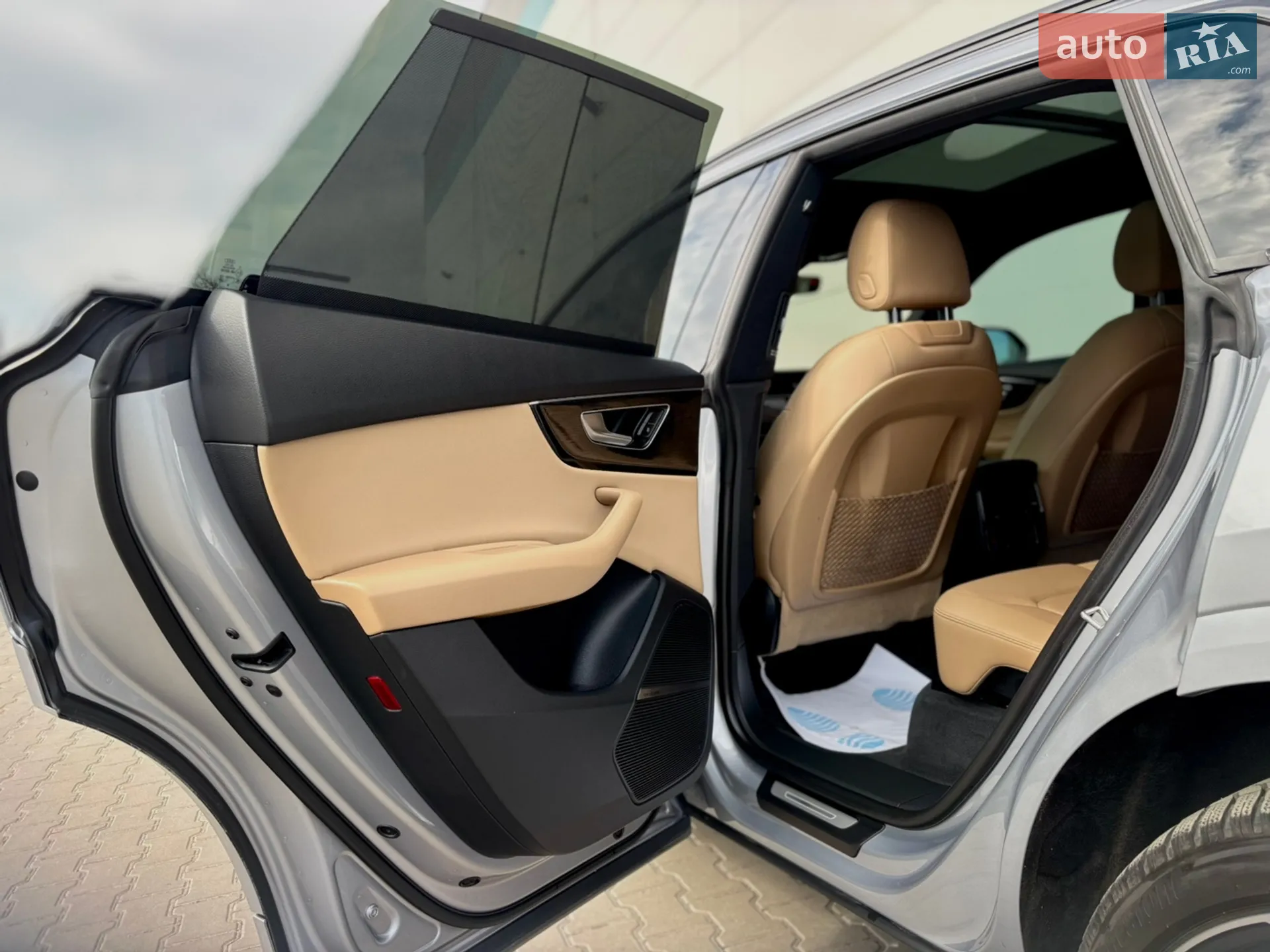 2020 Audi Q8 - мініатюра 33