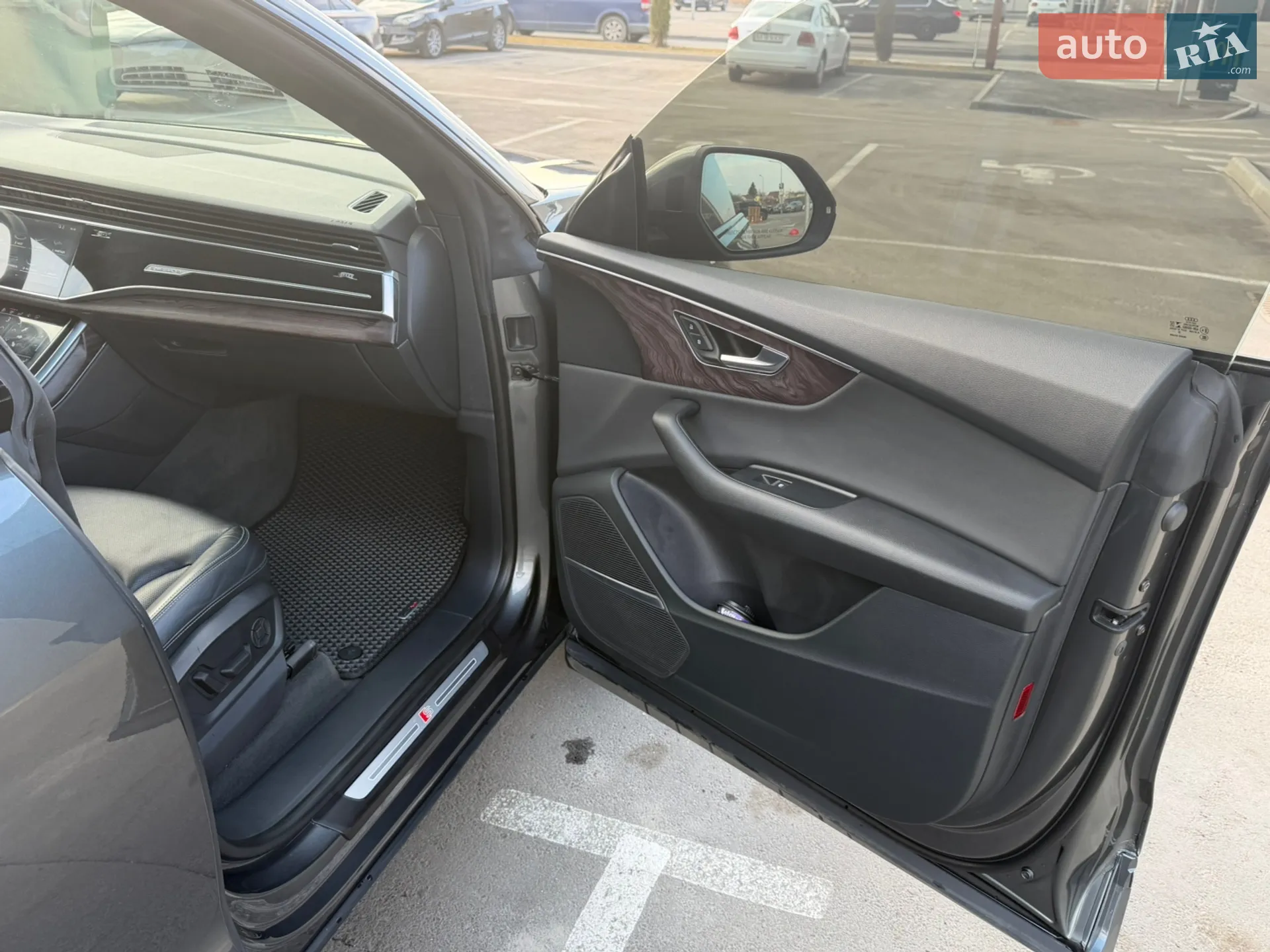 2019 Audi Q8 - мініатюра 8