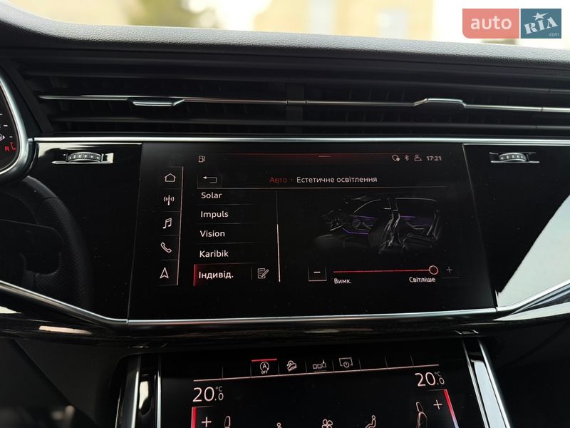 Позашляховик / Кросовер Audi Q8 2018 в Львові