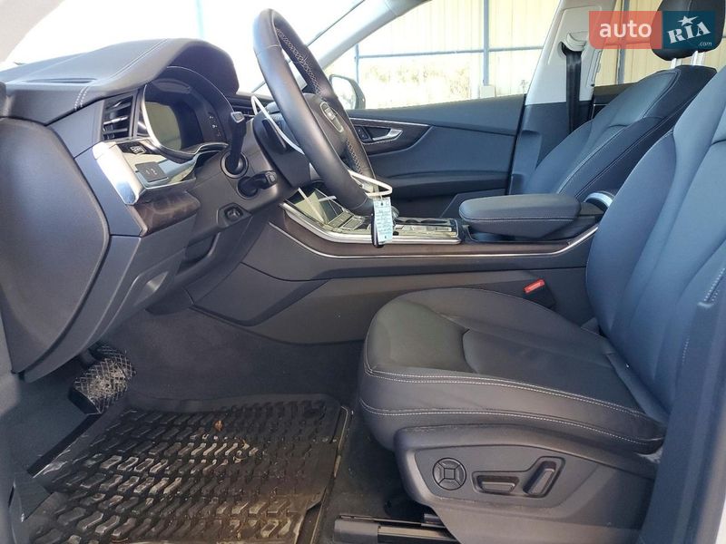 Внедорожник / Кроссовер Audi Q8 2022 в Киеве фото 7 Внедорожник / Кроссовер Audi Q8 2022 в Киеве