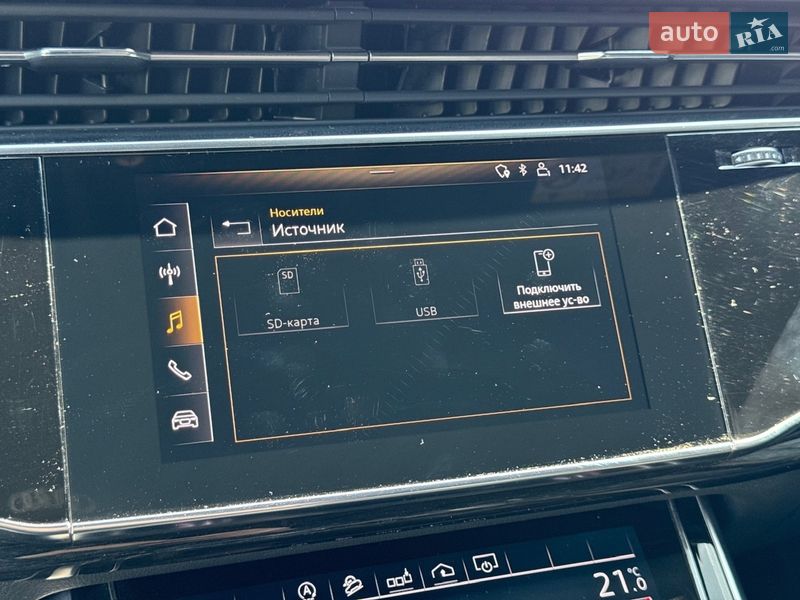 Внедорожник / Кроссовер Audi Q8 2019 в Киеве