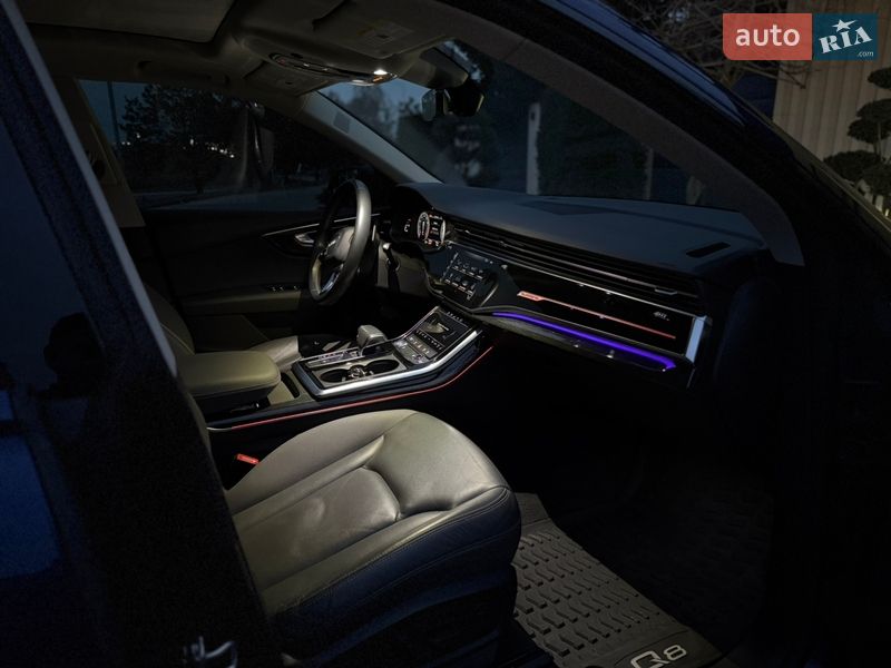 Внедорожник / Кроссовер Audi Q8 2019 в Львове фото 35 Внедорожник / Кроссовер Audi Q8 2019 в Львове