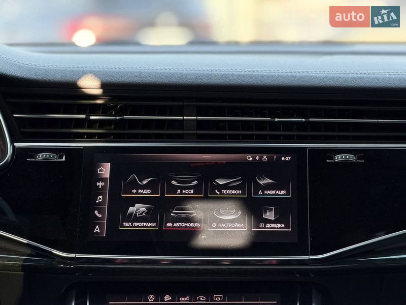 Внедорожник / Кроссовер Audi Q8 2018 в Кривом Роге