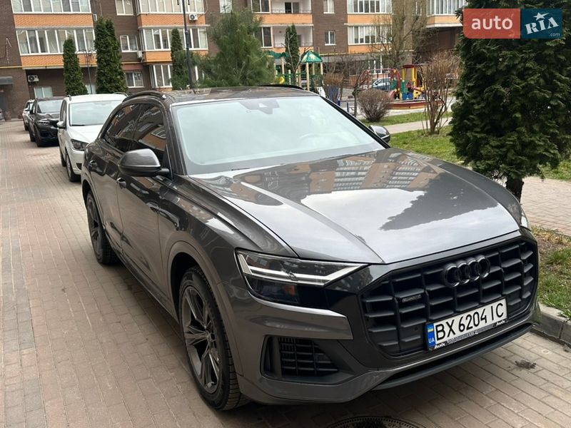 Внедорожник / Кроссовер Audi Q8 2018 в Хмельницком