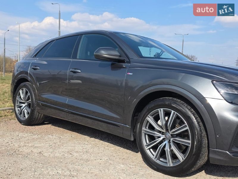 Внедорожник / Кроссовер Audi Q8 2018 в Львове фото 8 Внедорожник / Кроссовер Audi Q8 2018 в Львове