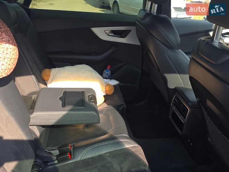Внедорожник / Кроссовер Audi Q8 2018 в Львове фото 15 Внедорожник / Кроссовер Audi Q8 2018 в Львове