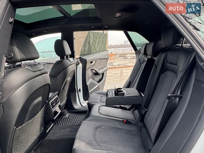 Внедорожник / Кроссовер Audi Q8 2023 в Киеве фото 41 Внедорожник / Кроссовер Audi Q8 2023 в Киеве