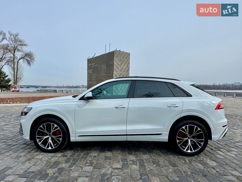 Внедорожник / Кроссовер Audi Q8 2023 в Киеве фото 158 Внедорожник / Кроссовер Audi Q8 2023 в Киеве