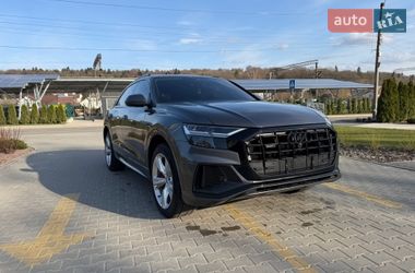 Позашляховик / Кросовер Audi Q8 2018 в Стрию