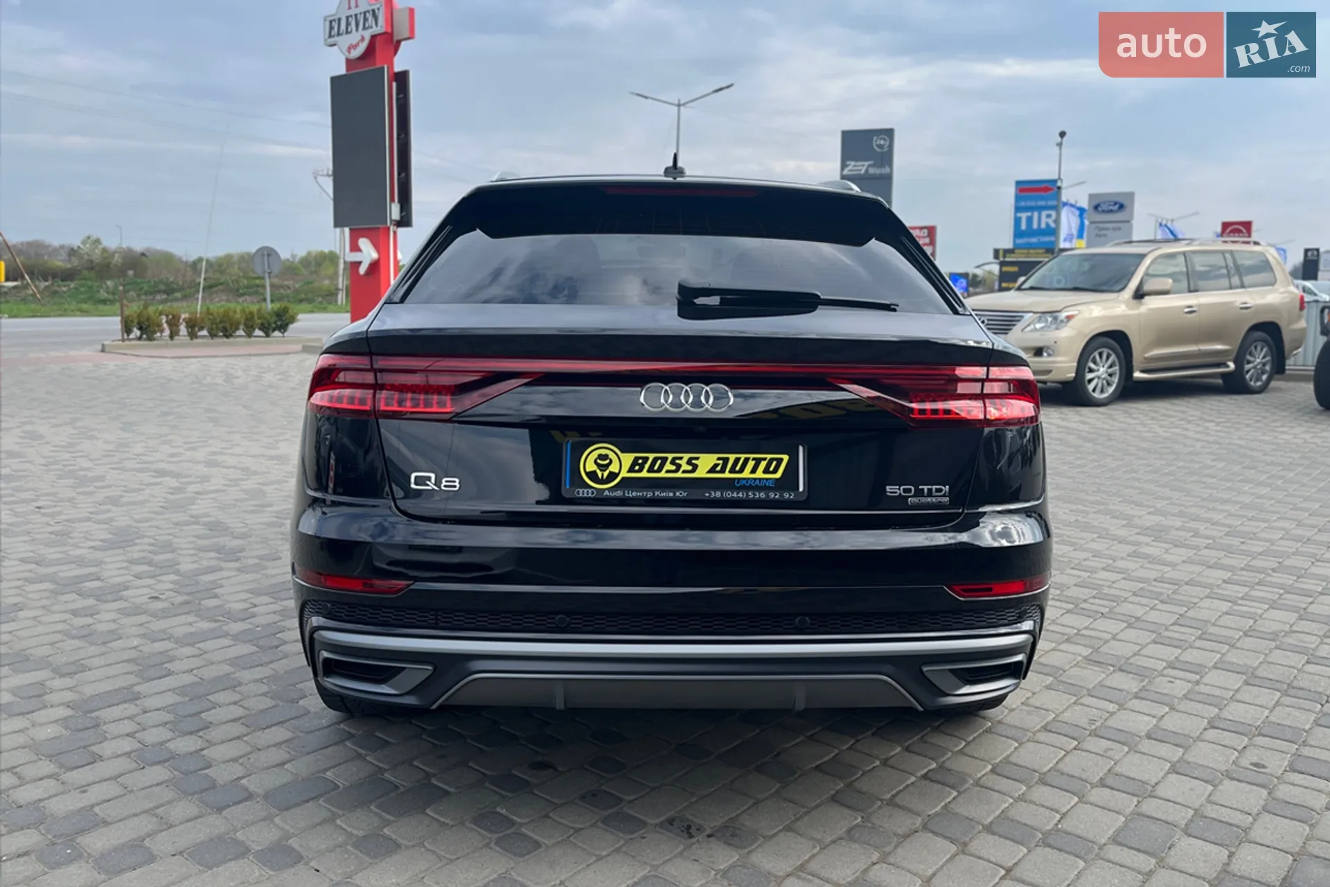 2019 Audi Q8 - мініатюра 6