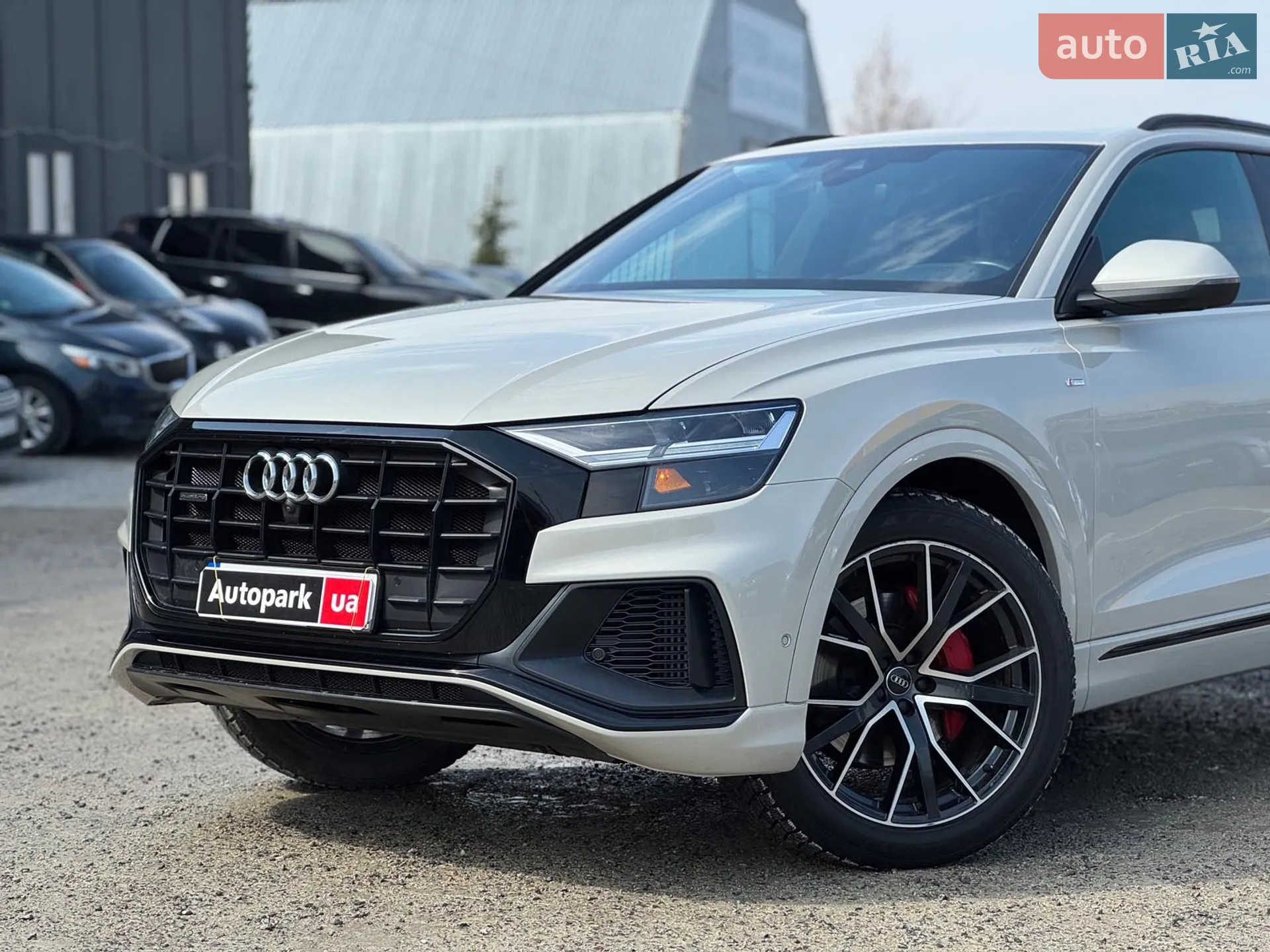 2020 Audi Q8 - мініатюра 3
