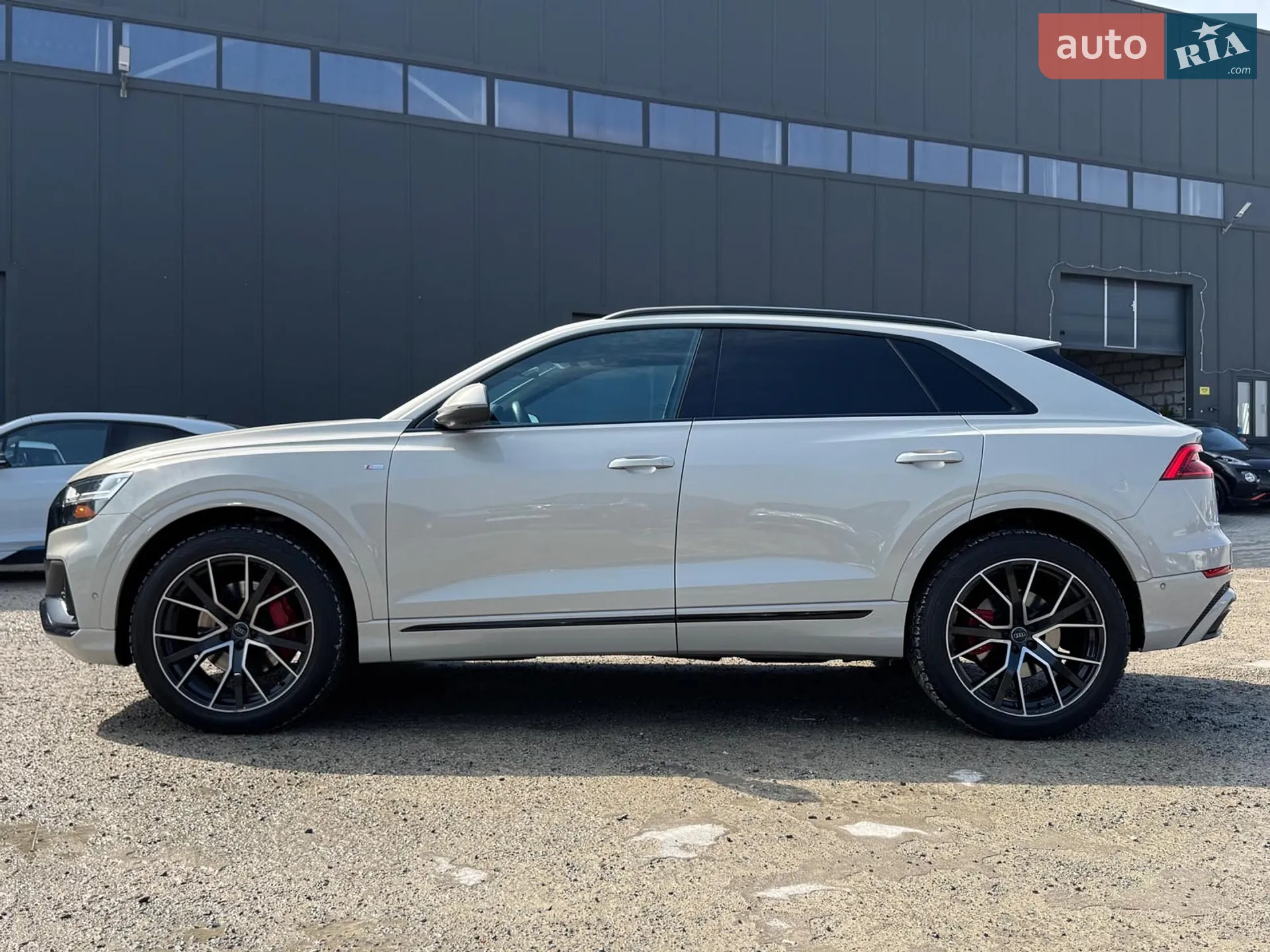 2020 Audi Q8 - мініатюра 7
