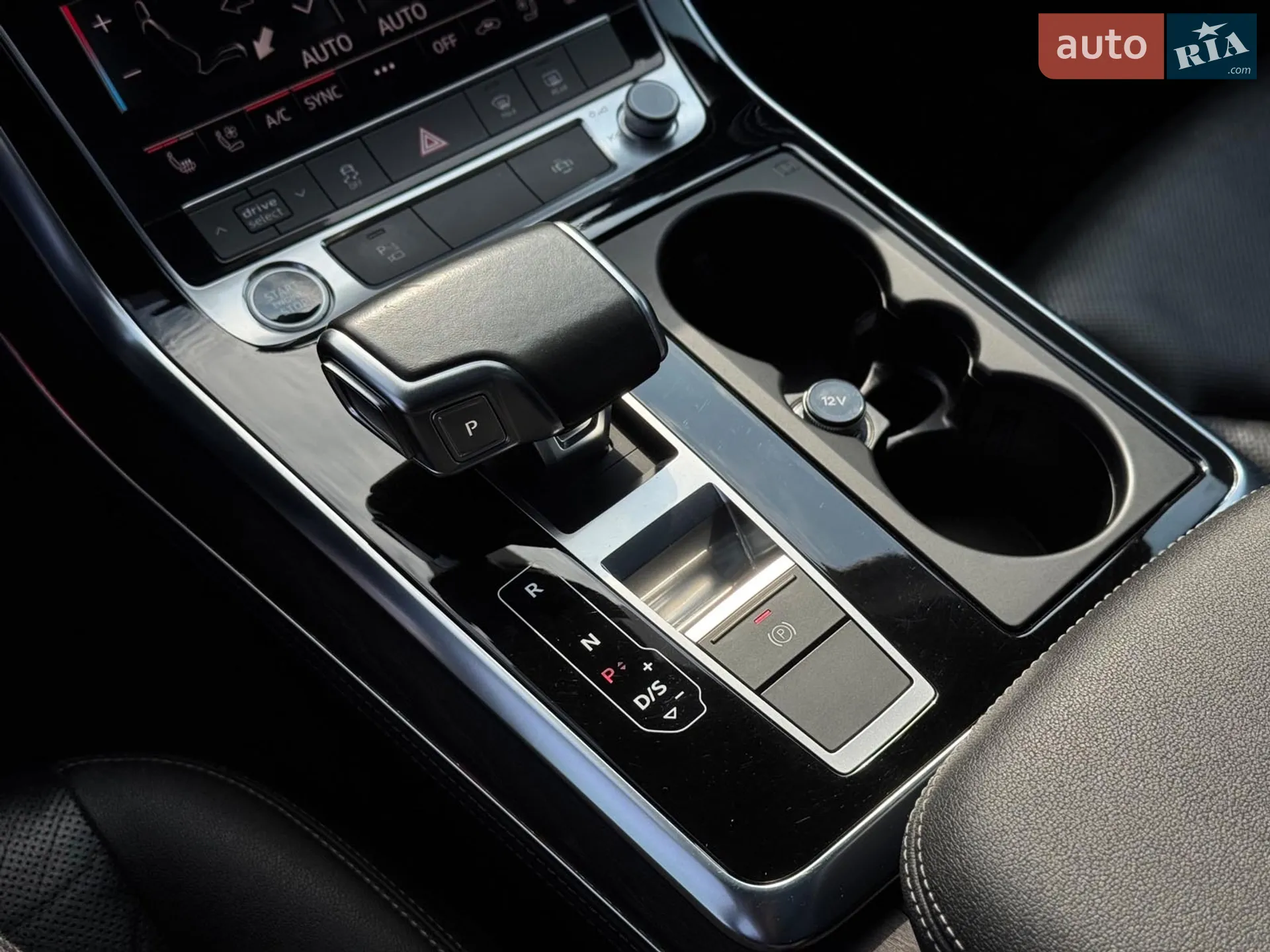 2020 Audi Q8 - мініатюра 29