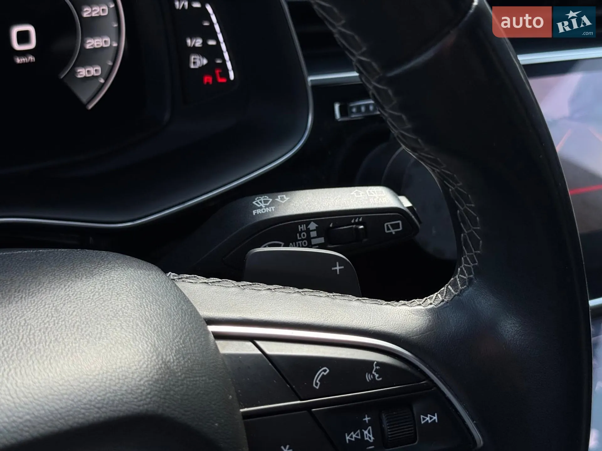2020 Audi Q8 - мініатюра 37
