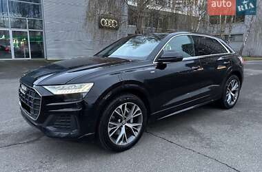 Внедорожник / Кроссовер Audi Q8 2020 в Киеве