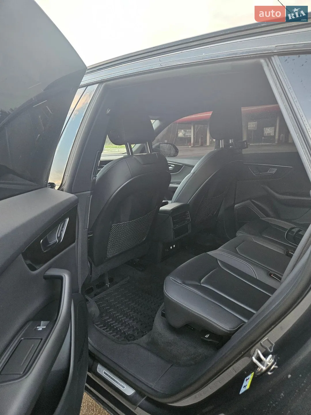 2019 Audi Q8 - мініатюра 13