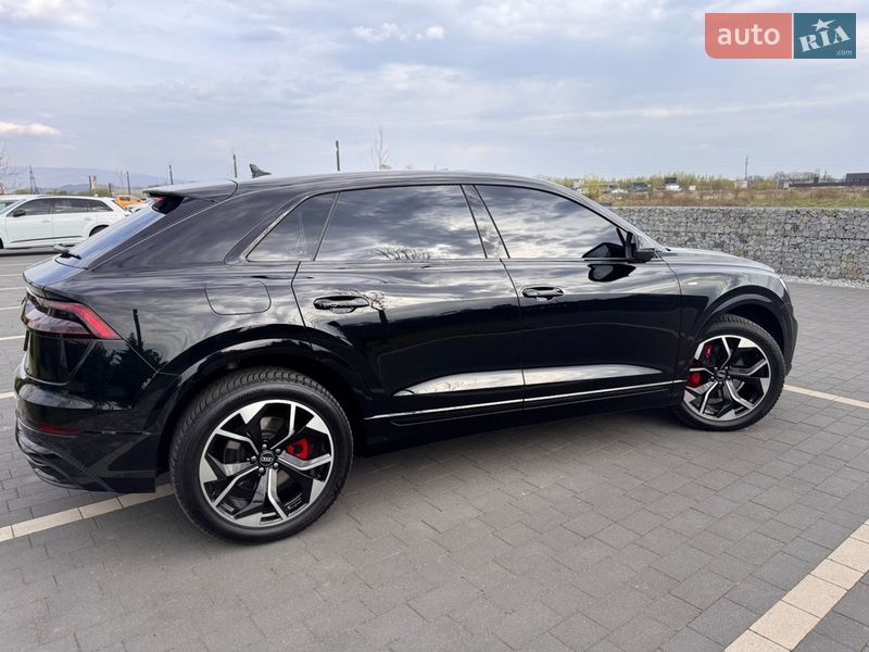 Позашляховик / Кросовер Audi Q8 2023 в Мукачевому фото 99 Позашляховик / Кросовер Audi Q8 2023 в Мукачевому