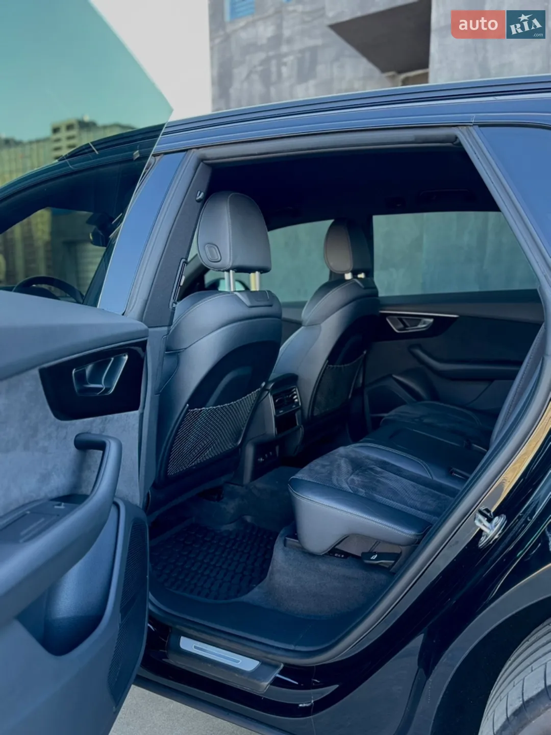 2021 Audi Q8 - мініатюра 18
