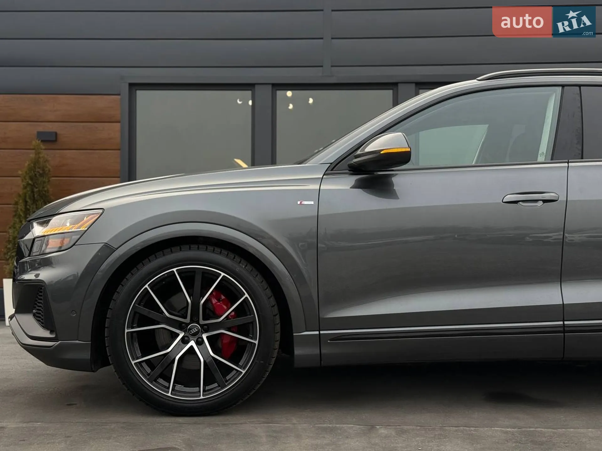 2019 Audi Q8 - мініатюра 16