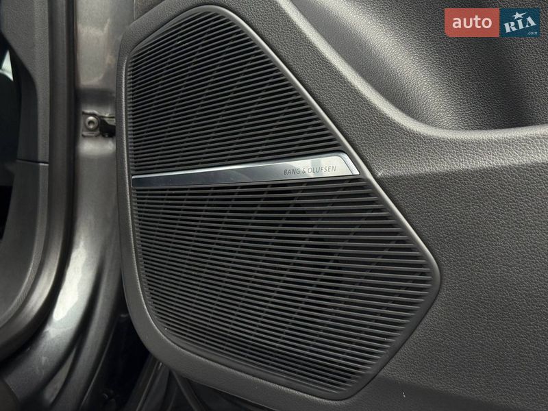 Позашляховик / Кросовер Audi Q8 2019 в Рівному