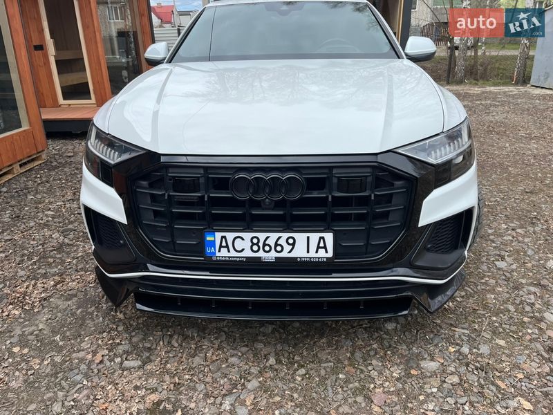 Позашляховик / Кросовер Audi Q8 2019 в Ковелі