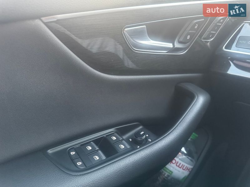 Внедорожник / Кроссовер Audi Q8 2018 в Львове фото 39 Внедорожник / Кроссовер Audi Q8 2018 в Львове
