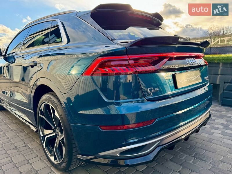 Внедорожник / Кроссовер Audi Q8 2018 в Киеве
