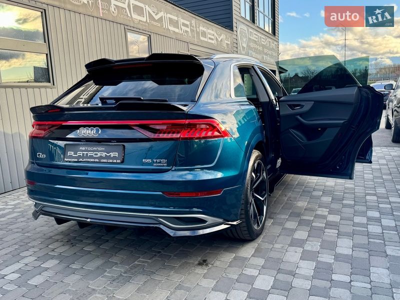 Внедорожник / Кроссовер Audi Q8 2018 в Киеве