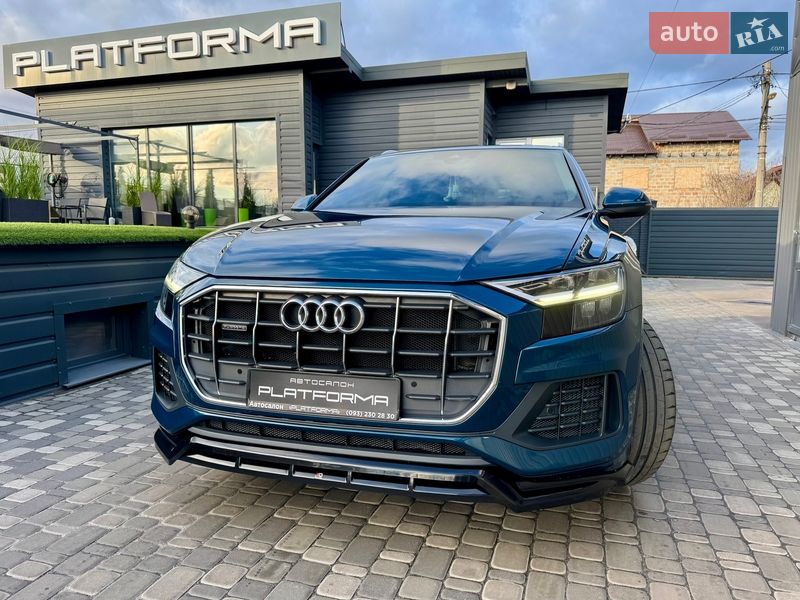 Внедорожник / Кроссовер Audi Q8 2018 в Киеве