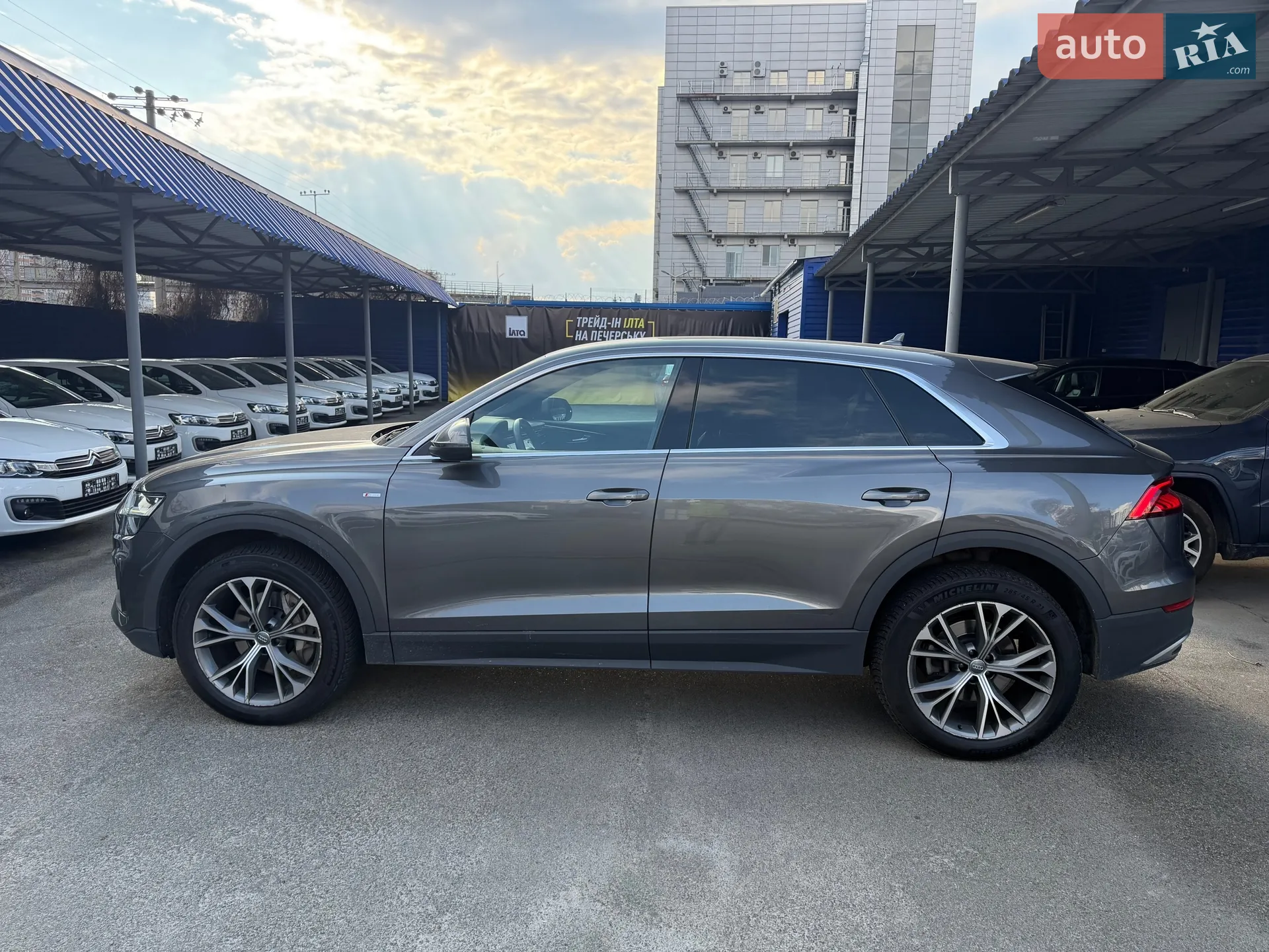 2019 Audi Q8 - мініатюра 10