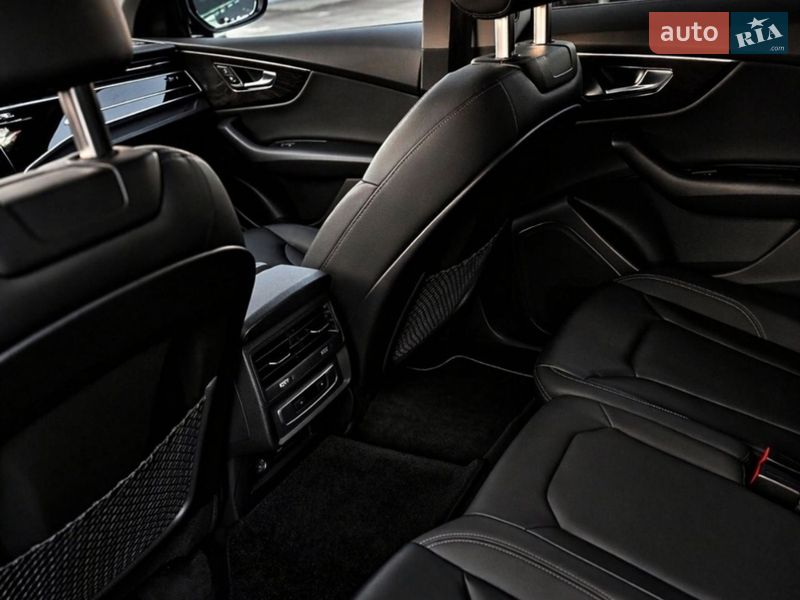 Внедорожник / Кроссовер Audi Q8 2022 в Киеве фото 12 Внедорожник / Кроссовер Audi Q8 2022 в Киеве