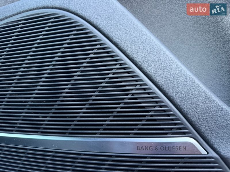 Позашляховик / Кросовер Audi Q8 2025 в Києві фото 41 Позашляховик / Кросовер Audi Q8 2025 в Києві