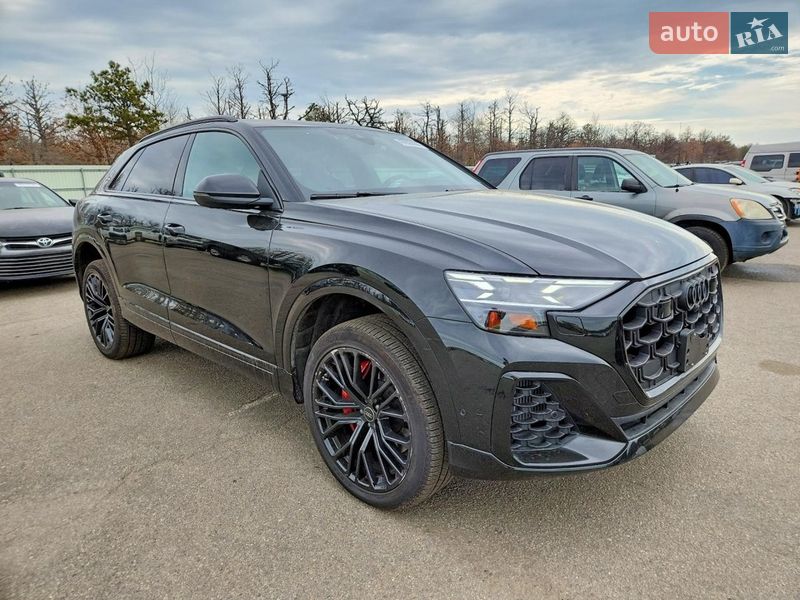 Внедорожник / Кроссовер Audi Q8 2025 в Киеве