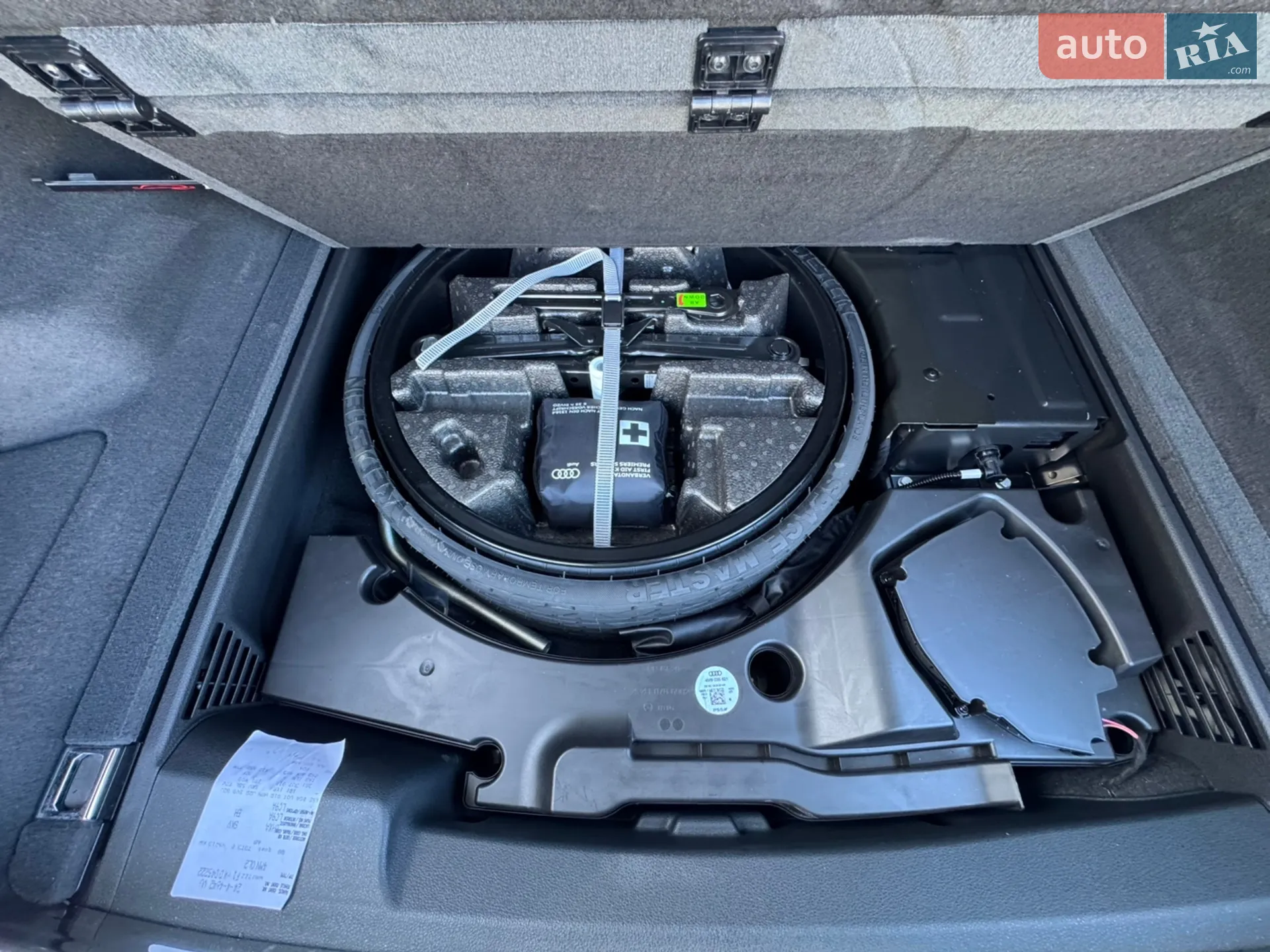 2019 Audi Q8 - мініатюра 48