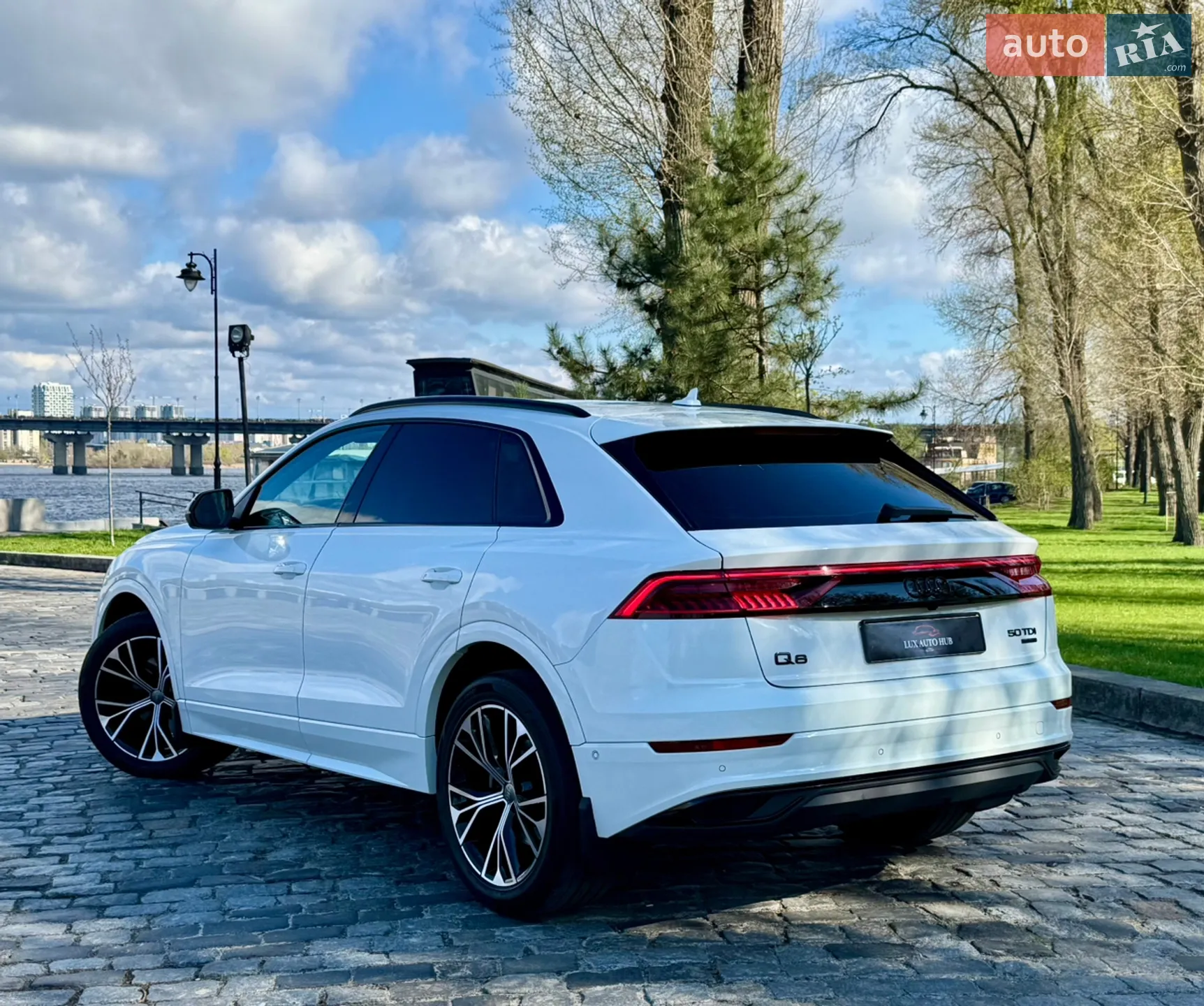 2019 Audi Q8 - мініатюра 158