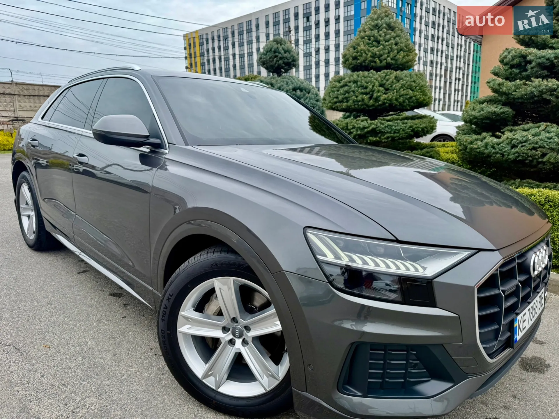 2019 Audi Q8 - фото 1