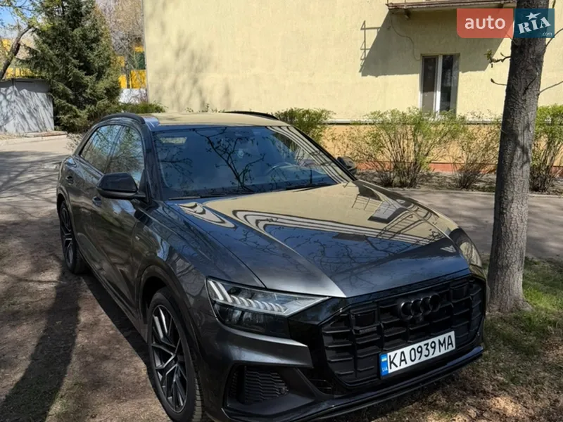 Audi Q8 2018 VIN WAUZZZF1XKD005930 фото оголошення 14 з 50