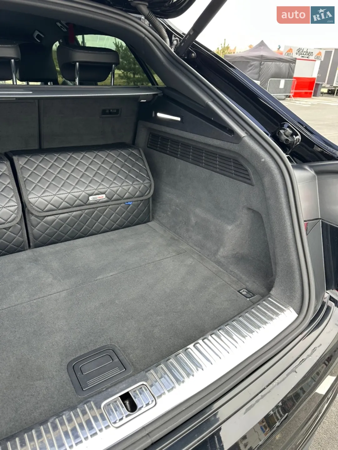 2018 Audi Q8 - мініатюра 28