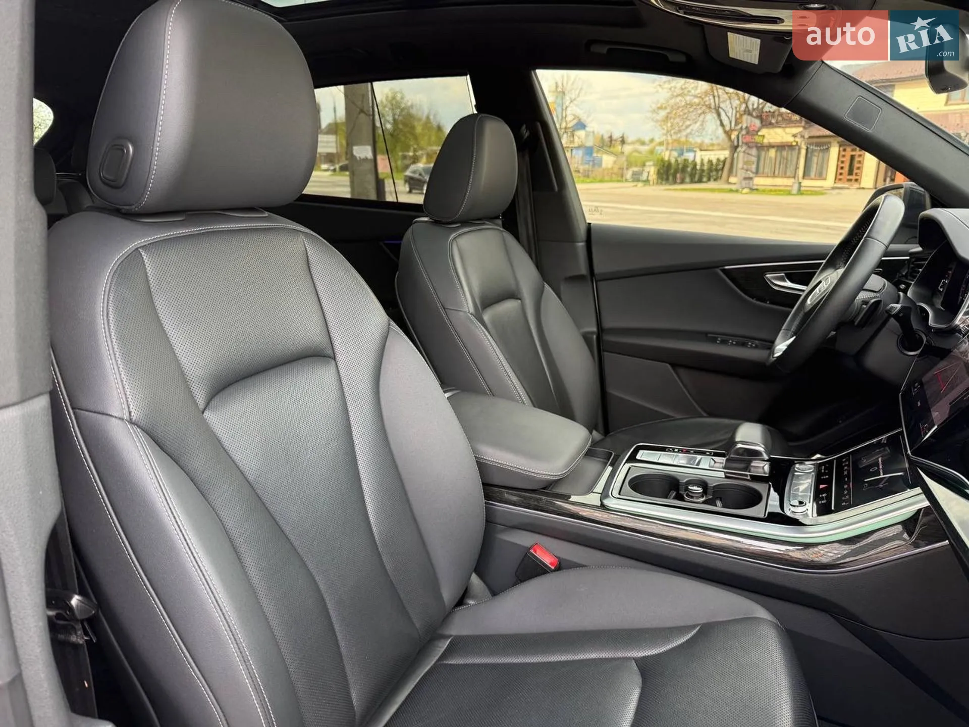 2018 Audi Q8 - мініатюра 31