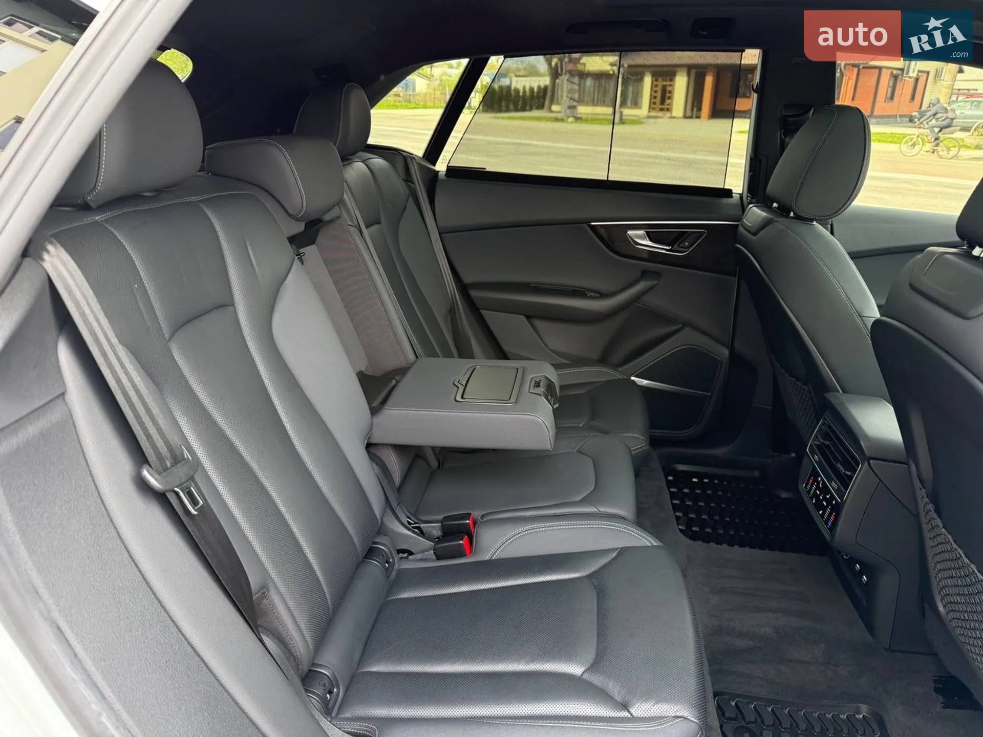 2018 Audi Q8 - мініатюра 46