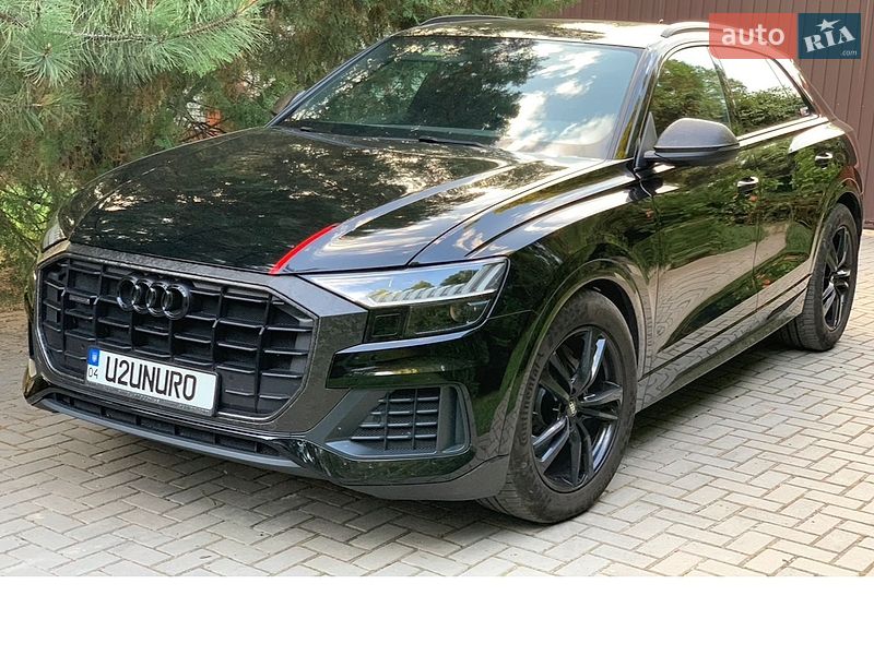Внедорожник / Кроссовер Audi Q8 2020 в Кропивницком