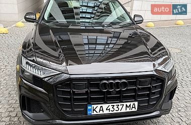 Позашляховик / Кросовер Audi Q8 2023 в Києві