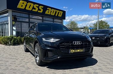 Внедорожник / Кроссовер Audi Q8 2021 в Мукачево