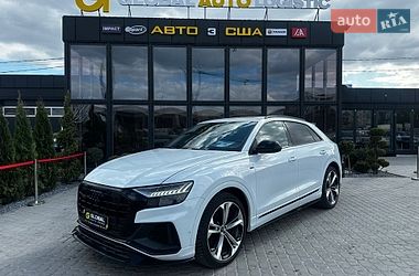 Внедорожник / Кроссовер Audi Q8 2021 в Львове