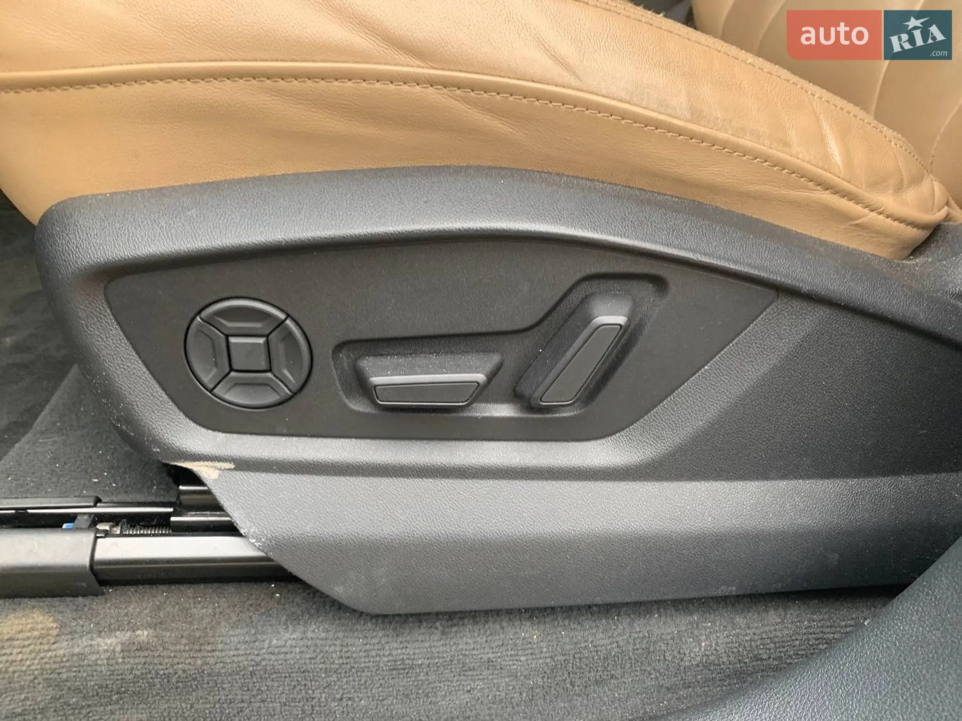 2019 Audi Q8 - мініатюра 10